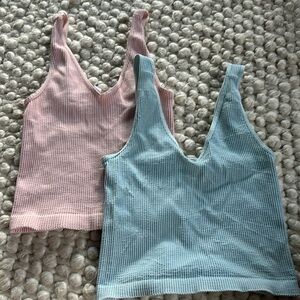 NIKIBIKI: ISLAND GYSPY tank tops